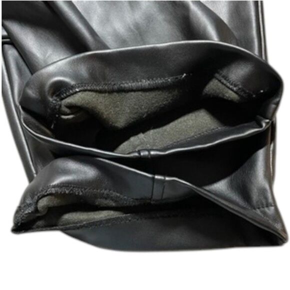 7 For All Mankind Faux Leather Pants Large Women Black High Rise Vegan Cargo EUC - Picture 10 of 16